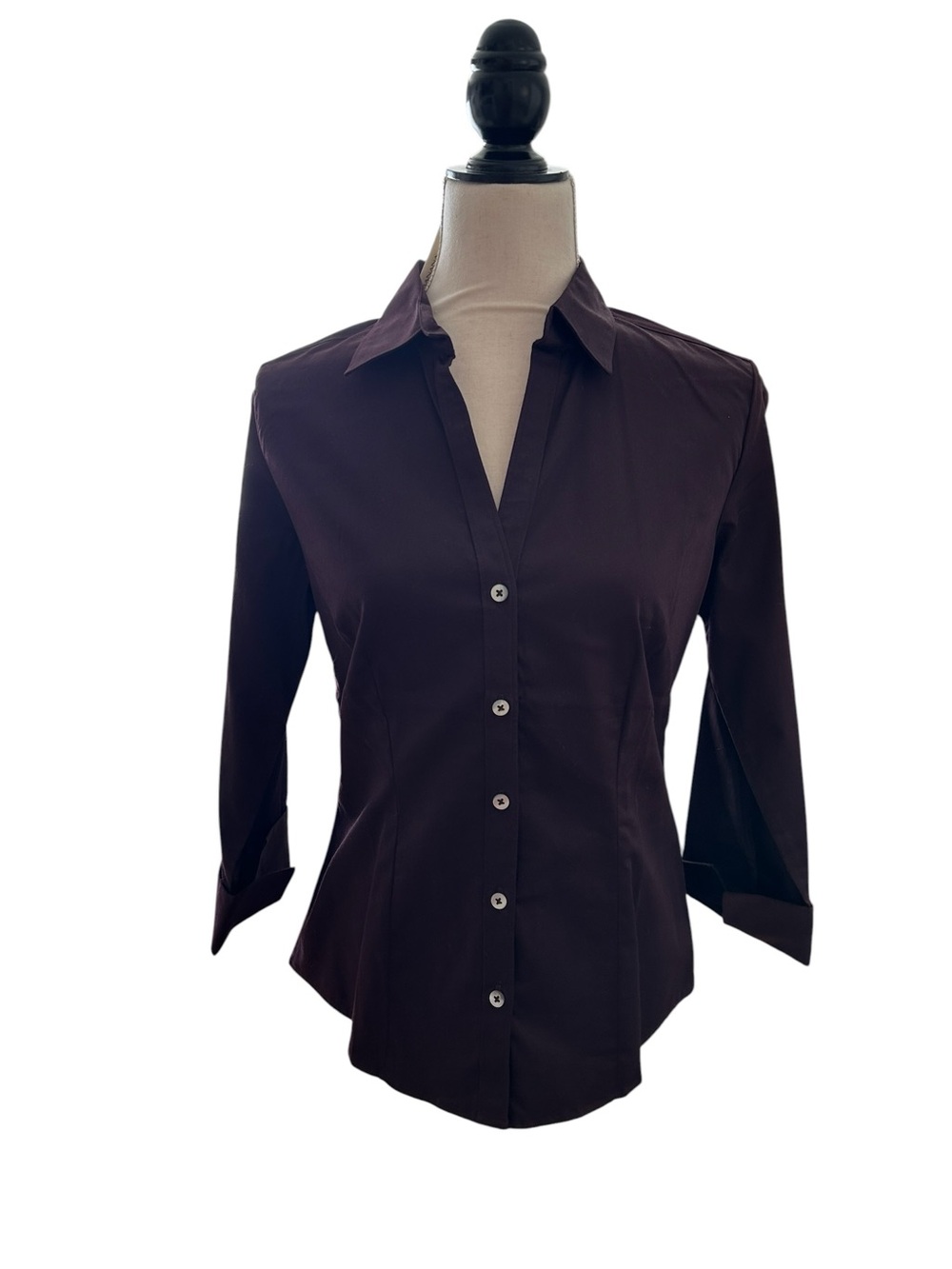 Banana Republic Slim Button-Down Shirt in Plum M - Picture 5 of 6